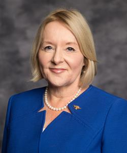 Lynnette Zelezny of CSU Bakersfield 