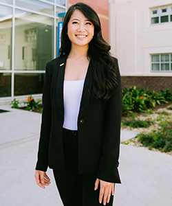 Nina Chuang smiling on campus at SJSU.