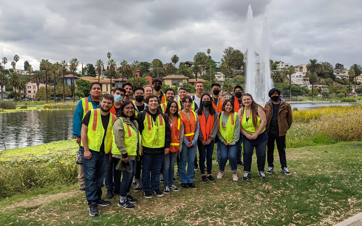 Students on a field visit to Echo Park in los Angeles.