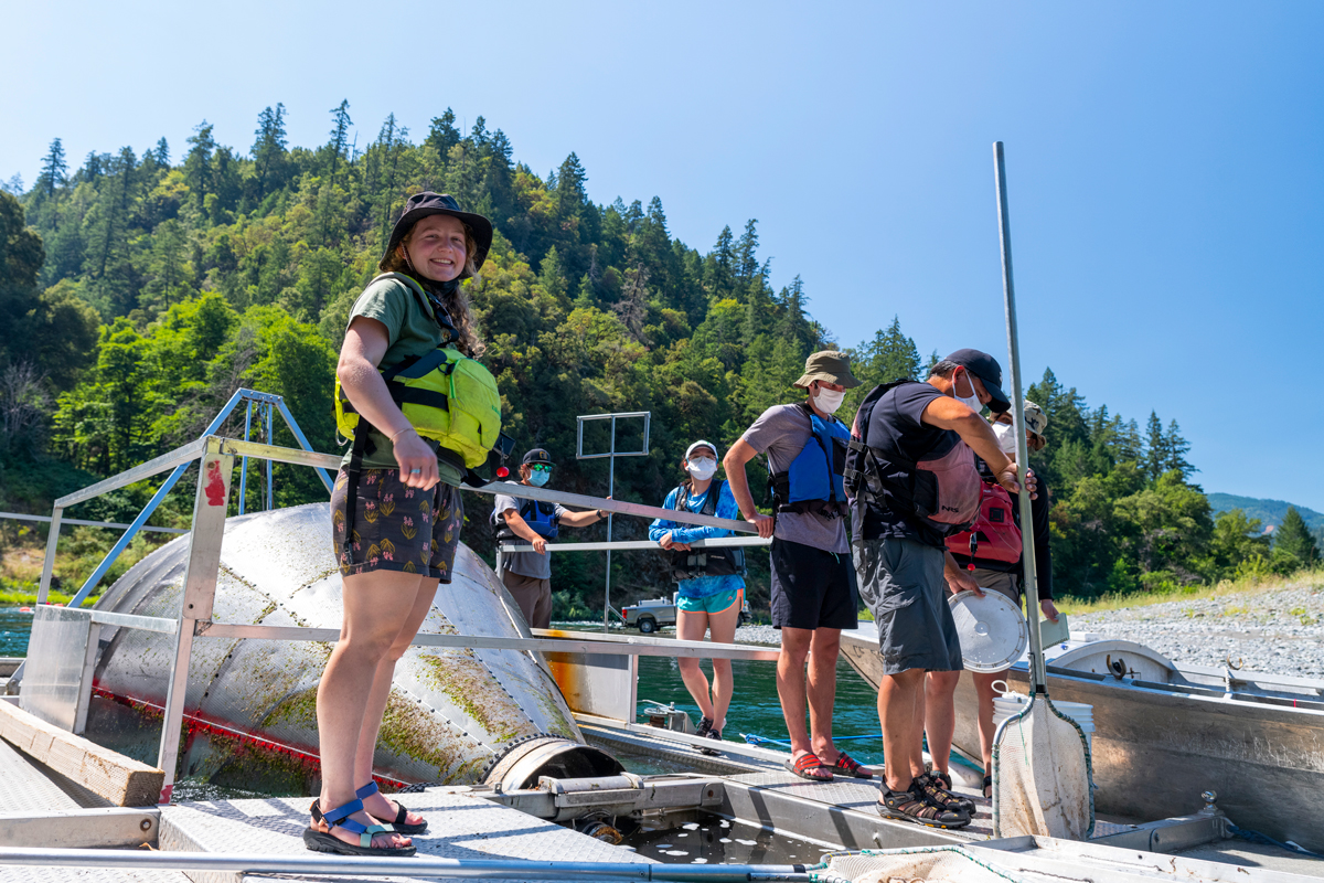 Students work with Yurok Tribal technicians in the Klamath Basin.